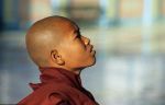 voyage myanmar 6_Monk_3.thumb.jpg