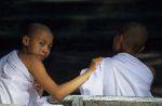 voyage myanmar 6_Monks_1.thumb.jpg