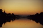 voyage myanmar 7_Mandalay_Water_around_the_palace_at_sunset.thumb.jpg