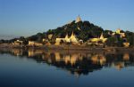 voyage myanmar 7_Sagaing_Reflection_on_Irrawady.thumb.jpg