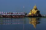 voyage myanmar BB_Inle_Royal_barge_reflection.thumb.jpg
