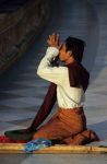 voyage myanmar B_Schwedagon_Handicaped_man_praying.thumb.jpg