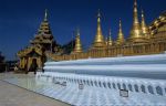 voyage myanmar Ba_Bago_pagoda.thumb.jpg