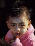 voyage myanmar Birma_Gamine_en_rose_et_tanaka.thumb.jpg