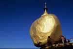 voyage myanmar Birma_Golden_Rock_bascule_2.thumb.jpg
