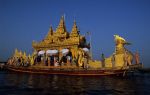 voyage myanmar Birma_Inle_Festival_Barge.thumb.jpg