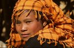 voyage myanmar Birma_Inle_jeune_fille_coiffe_orange.thumb.jpg