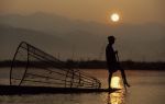 voyage myanmar Birma_Inle_p_cheur_matin_2004_001.thumb.jpg