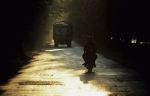 voyage myanmar Birma_route_contre_jour.thumb.jpg