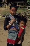 voyage myanmar Myanmar_Kengtung_Woman_with_baby_2.thumb.jpg